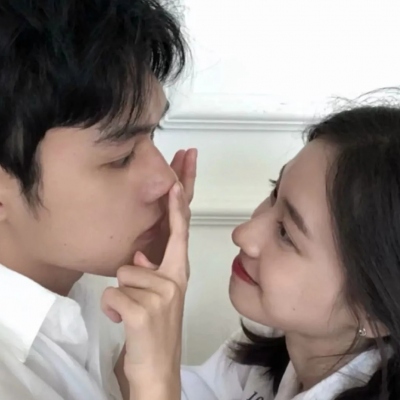 微信专属情侣头像合集 共16张