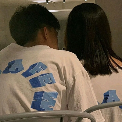 新款真人情侣头像来啦！共16张实用素材