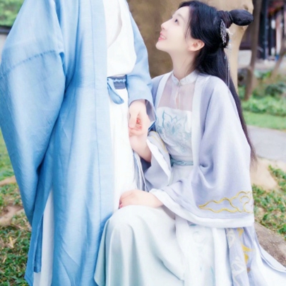 抖音上超火的古风情侣头像！12张高清真人古风情头合集