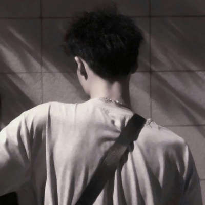 不露脸双人情侣头像 26张高清好看的一对两张图