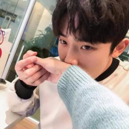 超甜真人情侣头像来啦！12组一对两张秀恩爱款