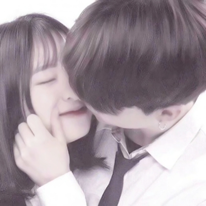 20张高清真人优质情侣头像 直接用不踩雷