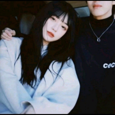 超火真人情侣头像 高清无水印共16张