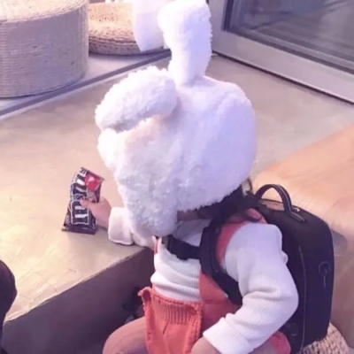 不想公开的单人情侣头像一人一张 20组合集来了