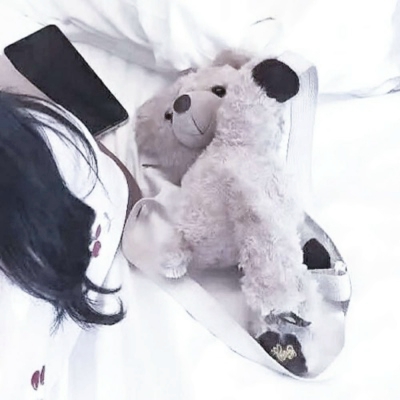 22张高清不露脸双人情侣头像 半身控专属情头来了