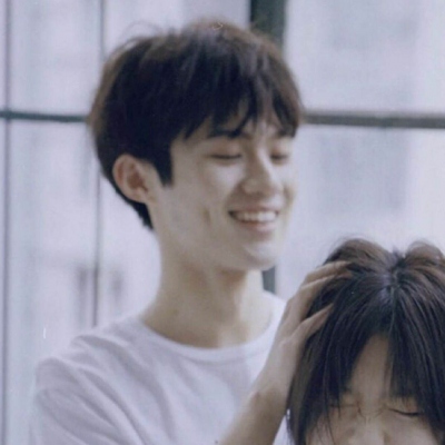 超戳人的浪漫神仙情侣头像 16张合集