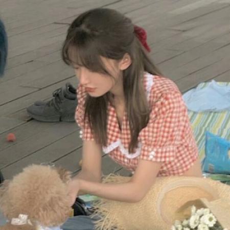 款成熟风微信情侣头像 共12张