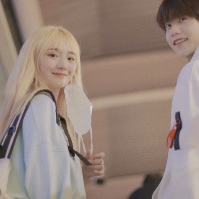 热门高颜值情侣头像合集 共14组成对高清图