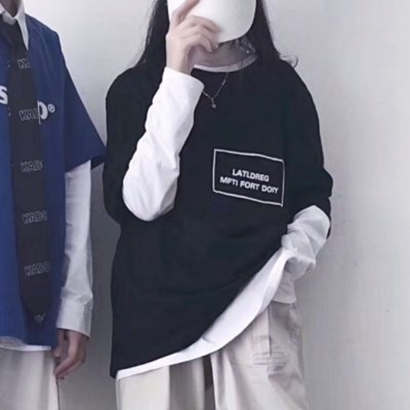 不露脸也能撒糖！16张个性身体部位情侣半身头像合集