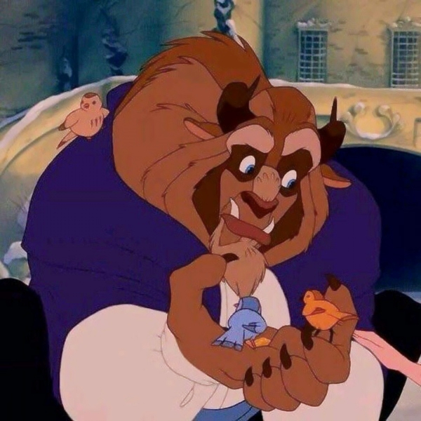 童话感拉满！王子公主分开款情侣头像合集来了