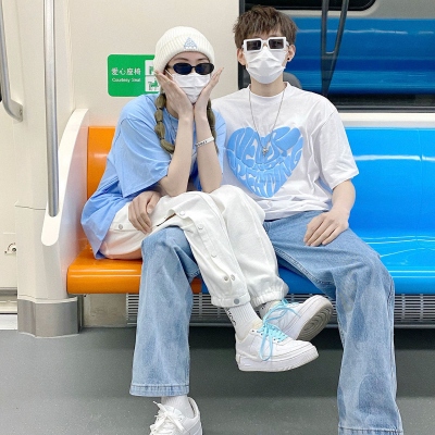 14张超酷洋气情侣头像，快和对象安排上