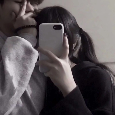 26张恩爱幸福双人高清情侣头像合集