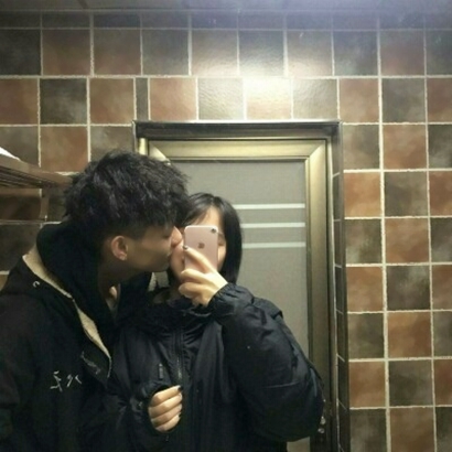 26张高清性感真人情头 精选好看的情侣头像合集