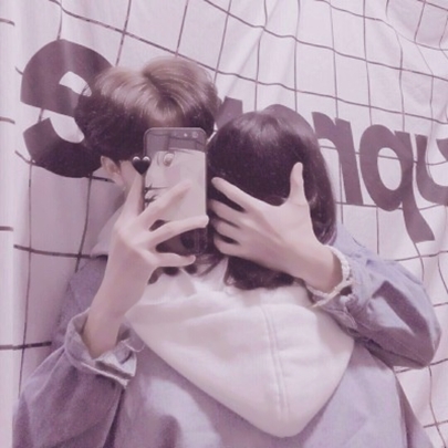 新版真人情侣头像来啦！一左一右高清款共12张