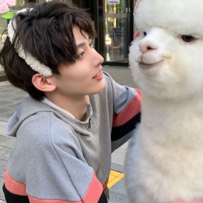 “女友不是人”系列情侣头像 高清16张合集