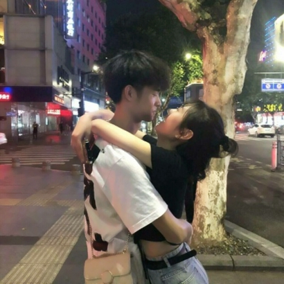 超甜！36组高清真人情侣专用QQ头像，甜度拉满好磕