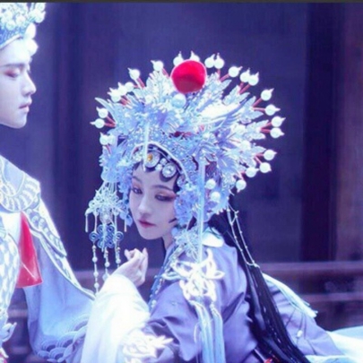 真人版戏曲情侣头像来了！京剧风一男一女情头共4张