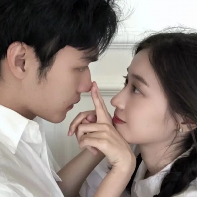 微信专属情侣头像合集 共16张