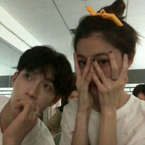 32组真人甜蜜情侣头像 一对两张秀恩爱必备