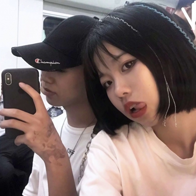 双人甜蜜情侣头像高清大图 共18张