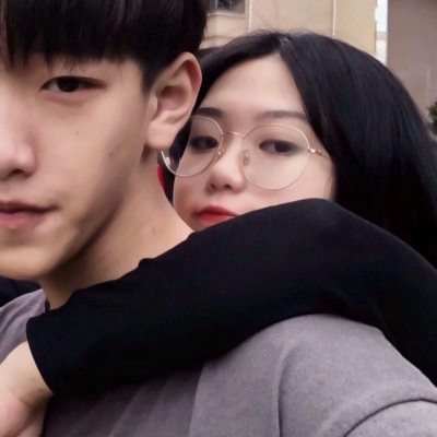 新版情侣头像来啦 共32张可挑选