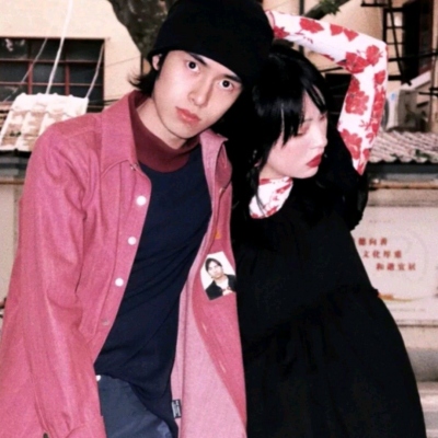 超火真人情侣头像 高清无水印共16张