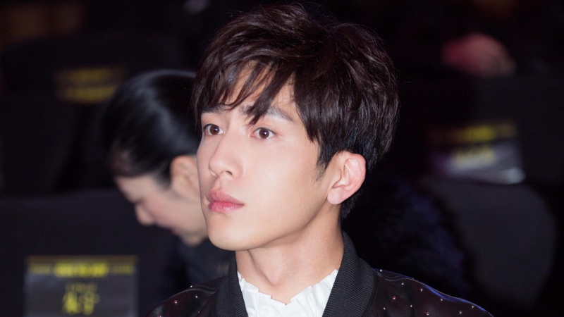 井柏然电脑动漫风桌面壁纸 高清人物壁纸任你选