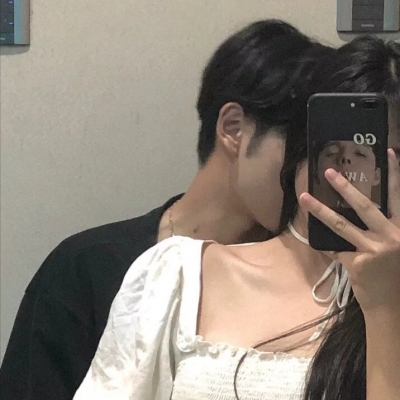 ins风真人情侣头像一左一右 16组合集