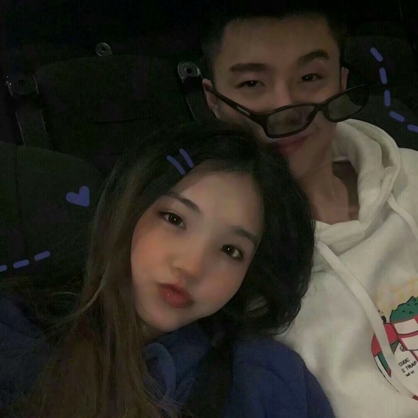 32组真人甜蜜情侣头像 一对两张秀恩爱必备