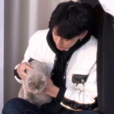 微信情侣头像上新！一男一女个性款共12张合集