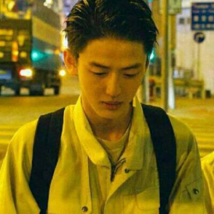 超飒真人情侣头像！一人一半高清款共12张
