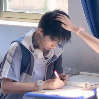 抖音热门！超甜真人情侣头像合集来啦