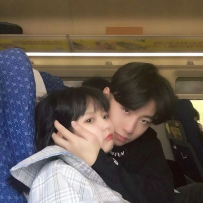 新款真人双人情侣头像 一对两张共22张