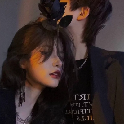 超火霸气真人情侣头像合集 共16张