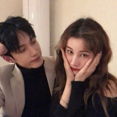 14组超甜暧昧真人情侣头像，快和对象安排上