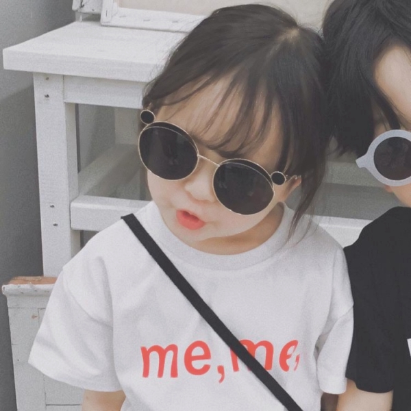 四组超萌韩国萌娃情侣头像 一对两张共8张