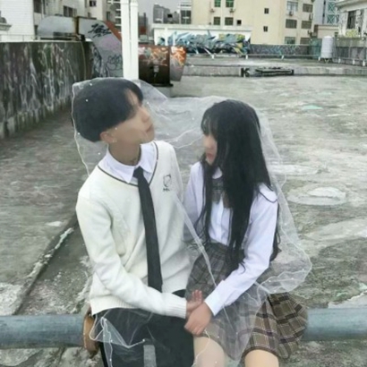 20组浪漫婚纱情侣头像 高清一对两张