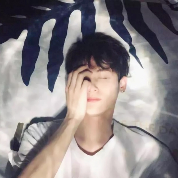 18张高清个性情侣头像 微信用户专属精选合集