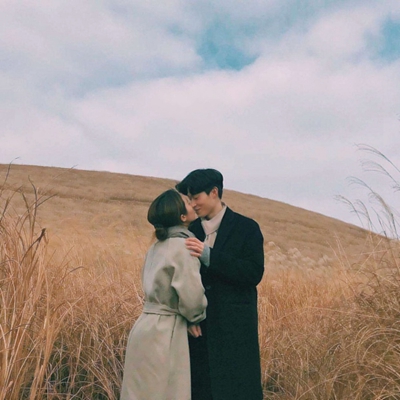 9组高清唯美双人情侣头像 一人一张配套款