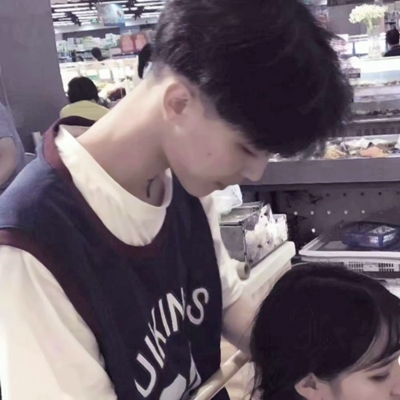 18组高清真人可爱情侣头像 一对两张精选合集