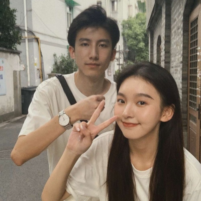 ins上超火的高甜真人情侣头像 稀有款共8张