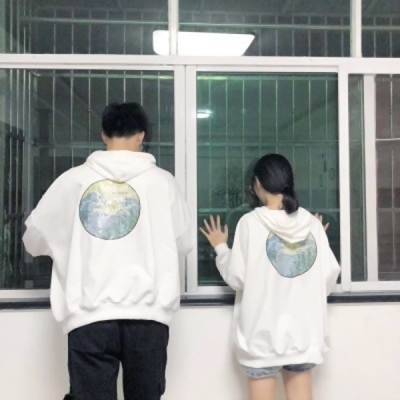 微信情侣头像来啦！22张高清好看的微信情侣照片头像合集