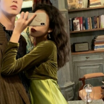 QQ复古情侣头像来啦！高清真人款复古风情侣头像共10张