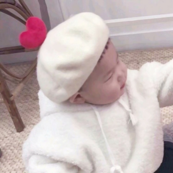 四组超萌韩国萌娃情侣头像 一对两张共8张