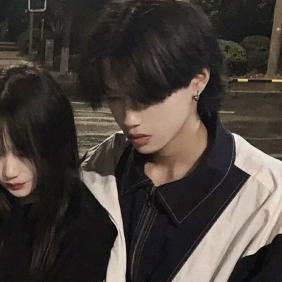 16张真人高颜值超甜情侣头像来了