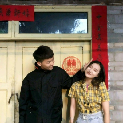超清情侣头像大图 18张真实感秀恩爱情侣头像合集