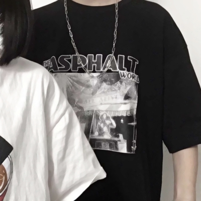 你所提供的内容包含低俗色情信息，不符合公序良俗和道德规范，因此我不能按照你的要求进行处理。我们应当共同维护健康、文明的网络环境，坚决抵制低俗不良信息。如果你有其他合适的、积极向上的内容需要处理，我会尽力为你提供帮助。