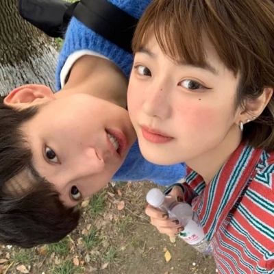 12组真人甜蜜情侣头像 左右配对超适配