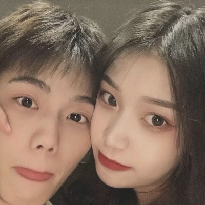 16张真人高颜值超甜情侣头像来了