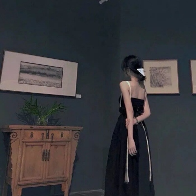 不明显真人单人高清情头合集 共36张